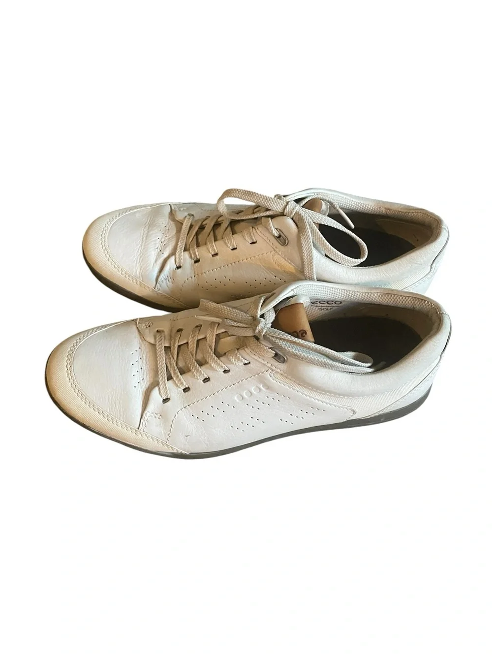 TT1- Ecco White Leather Lace-Up Men's Golf Sneakers with Subtle Perforation